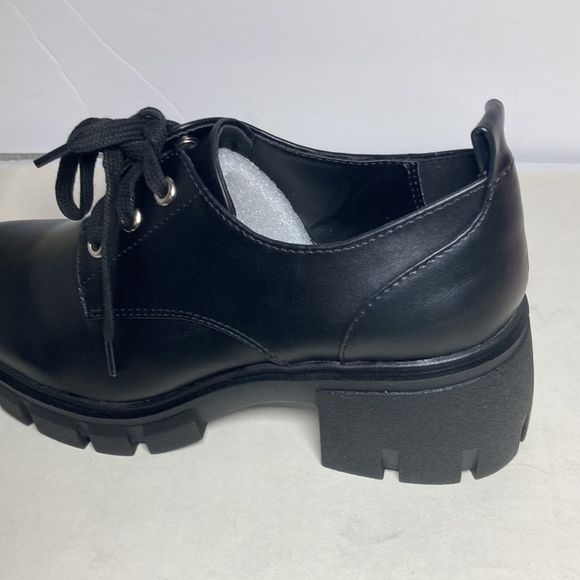 NWT Ladies funky chunky black platform Oxford in size 6 so very trendy! - Picture 3 of 7
